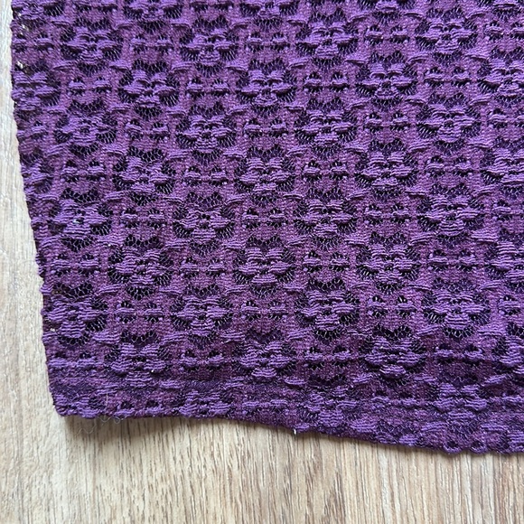 Urban Outfitters Kimchi Blue Lace Racerback Crop Tank - Picture 4 of 8